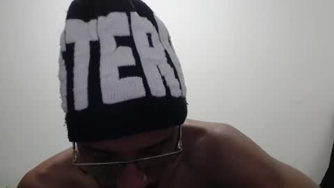 axel rios online show from 10-30-25, 02:13