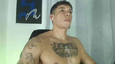 Snapshot of axel_taylor21 chatting on 02-21-25, 05:46 INDEPENDENT MODEL online show from 02-21-25, 05:46