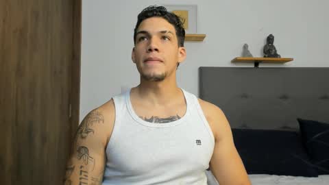 Snapshot of axel_taylor21 chatting on 09-09-25, 04:45 INDEPENDENT MODEL online show from 09-09-25, 04:45