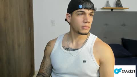 Snapshot of axel_taylor21 chatting on 11-18-25, 08:24 INDEPENDENT MODEL online show from 11-18-25, 08:24