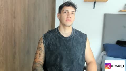 Snapshot of axel_taylor21 chatting on 11-25-25, 04:07 INDEPENDENT MODEL online show from 11-25-25, 04:07