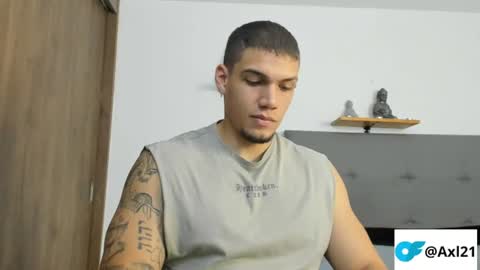 Snapshot of axel_taylor21 chatting on 06-10-26, 01:39 INDEPENDENT MODEL online show from 06-10-26, 01:39