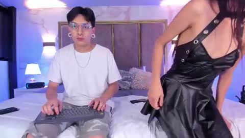 Axel and Renata online show from 06-18-26, 09:14