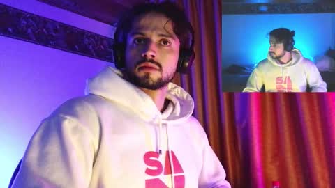 Snapshot of axelcr0ss chatting on 09-21-25, 06:04 axelcr0ss online show from 09-21-25, 06:04