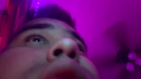 Snapshot of axelfigueroa2 chatting on 11-13-25, 01:26 axelfigueroa2 online show from 11-13-25, 01:26