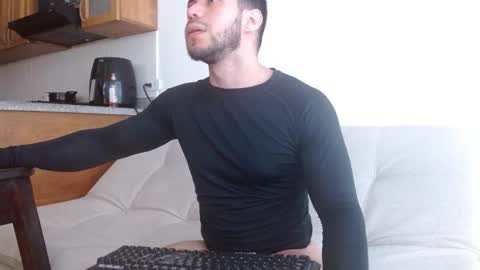 Snapshot of axellblue chatting on 03-03-26, 04:13 axellblue online show from 03-03-26, 04:13