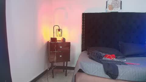 Snapshot of axellkush chatting on 02-20-26, 12:05 AxellKush online show from 02-20-26, 12:05