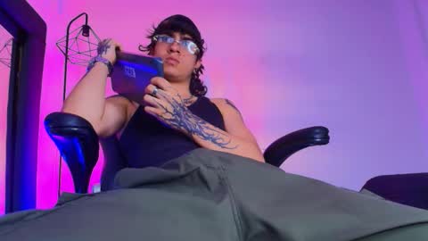 Snapshot of axellkush chatting on 03-16-26, 09:52 AxellKush online show from 03-16-26, 09:52