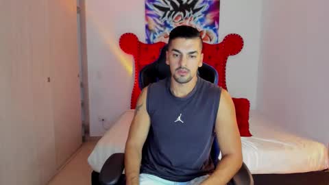 Axel online show from 03-24-26, 11:15