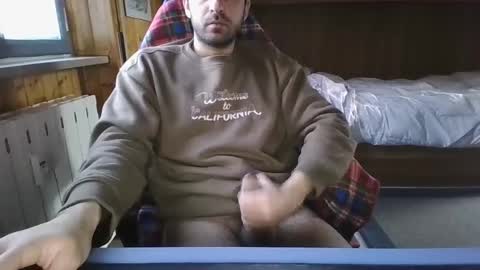 Snapshot of axelxidan chatting on 12-21-24, 07:45 Axel online show from 12-21-24, 07:45