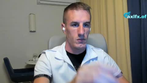 Snapshot of axl_fx chatting on 06-04-26, 12:27 Axl online show from 06-04-26, 12:27