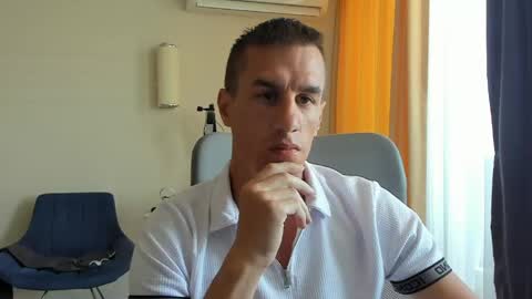 Snapshot of axl_fx chatting on 06-08-26, 06:58 Axl online show from 06-08-26, 06:58