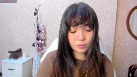 Snapshot of aya_moon chatting on 01-22-25, 03:31 Aya Moon online show from 01-22-25, 03:31