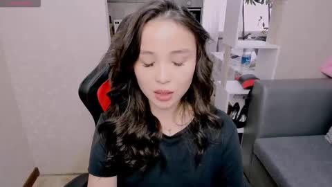 Snapshot of aya_moon chatting on 10-02-25, 05:14 Aya Moon online show from 10-02-25, 05:14