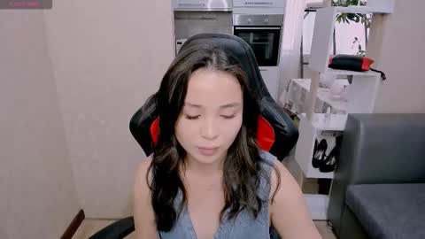 Snapshot of aya_moon chatting on 10-07-25, 04:53 Aya Moon online show from 10-07-25, 04:53