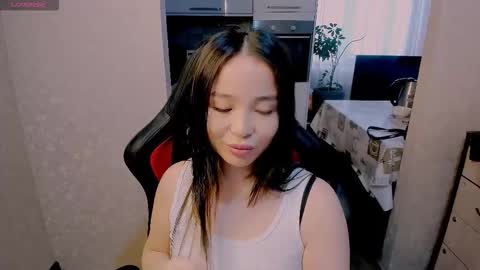 Snapshot of aya_moon chatting on 11-17-25, 07:25 Aya Moon online show from 11-17-25, 07:25