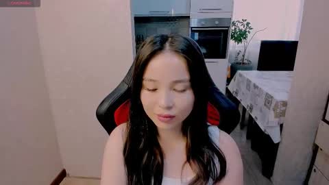 Snapshot of aya_moon chatting on 11-20-25, 05:07 Aya Moon online show from 11-20-25, 05:07