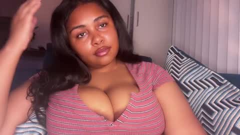 Snapshot of ayacolada chatting on 12-20-24, 07:44 Aya online show from 12-20-24, 07:44