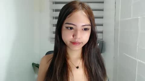 Snapshot of ayalvrs18 chatting on 12-30-24, 12:22 ayalvrs18 online show from 12-30-24, 12:22