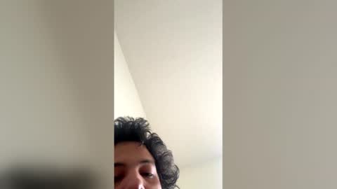 Snapshot of ayb93_ chatting on 04-05-26, 03:09 ayb93_ online show from 04-05-26, 03:09