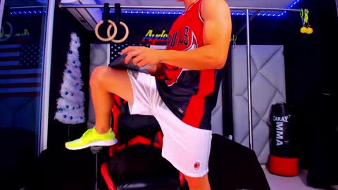 Ayden Miller online show from 01-05-25, 07:07