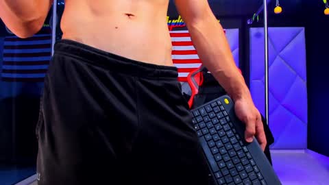 Ayden Miller online show from 02-03-25, 04:46