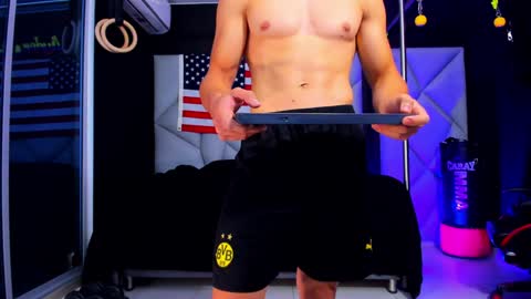 Ayden Miller online show from 02-05-25, 04:58