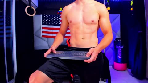 Ayden Miller online show from 02-08-25, 03:00