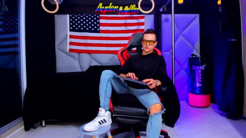 Ayden Miller online show from 02-09-25, 04:46