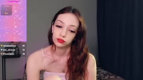 Hailey Wellington online show from 07-18-26, 11:08