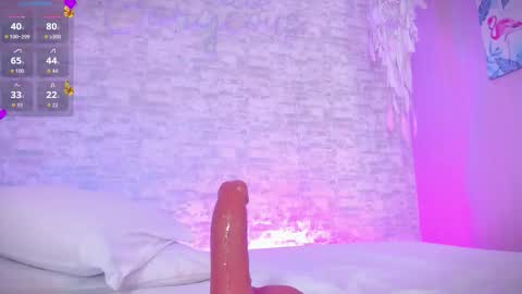 Snapshot of ayla_lux chatting on 02-15-26, 07:51 Ayla online show from 02-15-26, 07:51