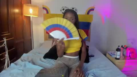 Snapshot of aylah_beckham chatting on 07-03-26, 07:31 aylah_beckham online show from 07-03-26, 07:31