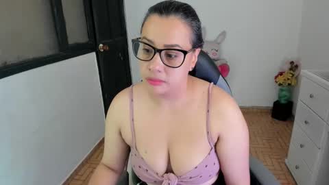 SandyMODELINDEPENDIENT online show from 11-05-25, 12:16