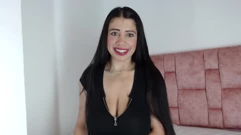 Snapshot of aylasophia_ chatting on 12-08-24, 12:08 Ayla Sophia online show from 12-08-24, 12:08