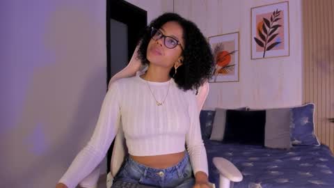 Ayleen online show from 10-25-25, 12:45