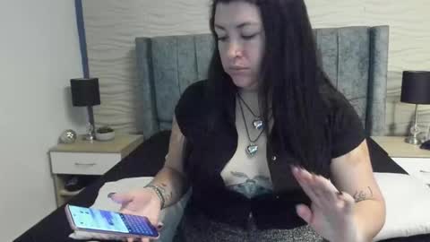 ayleen miller online show from 02-19-26, 03:52