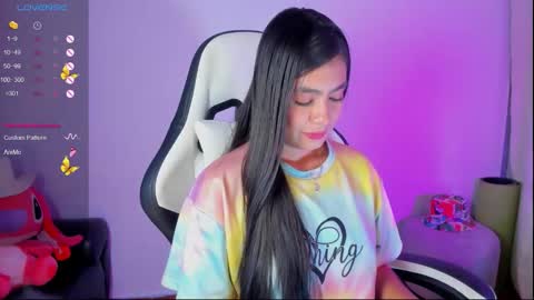 Snapshot of aylenmiller_ chatting on 02-27-26, 01:27 Aylen online show from 02-27-26, 01:27