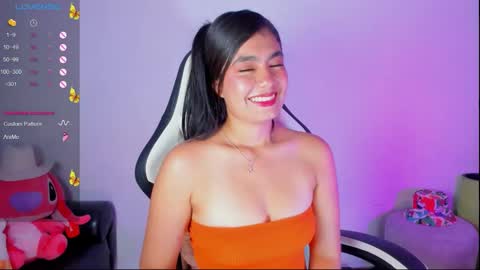 Snapshot of aylenmiller_ chatting on 03-04-26, 02:06 Aylen online show from 03-04-26, 02:06