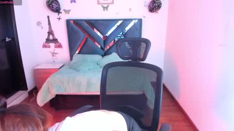 Aylin online show from 01-31-25, 09:37