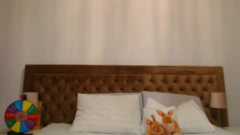 Snapshot of aylinhoney chatting on 10-22-25, 01:50 Aylin online show from 10-22-25, 01:50