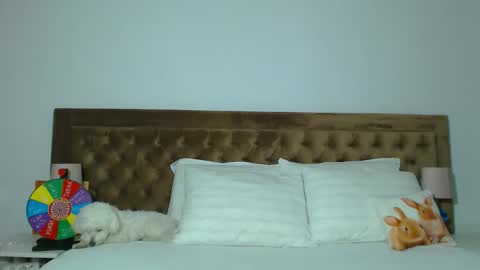 Snapshot of aylinhoney chatting on 10-31-25, 03:40 Aylin online show from 10-31-25, 03:40