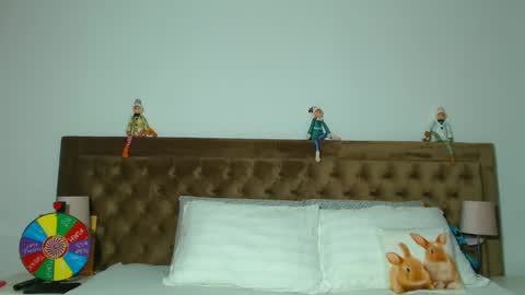 Snapshot of aylinhoney chatting on 11-03-25, 02:57 Aylin online show from 11-03-25, 02:57