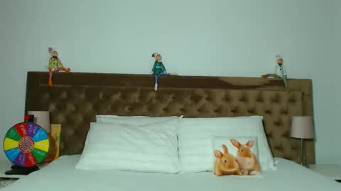 Snapshot of aylinhoney chatting on 11-21-25, 03:49 Aylin online show from 11-21-25, 03:49