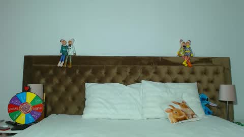 Snapshot of aylinhoney chatting on 12-17-25, 03:34 Aylin online show from 12-17-25, 03:34