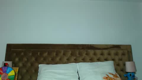 Snapshot of aylinhoney chatting on 01-11-26, 03:22 Aylin online show from 01-11-26, 03:22