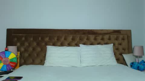 Snapshot of aylinhoney chatting on 02-04-26, 04:07 Aylin online show from 02-04-26, 04:07