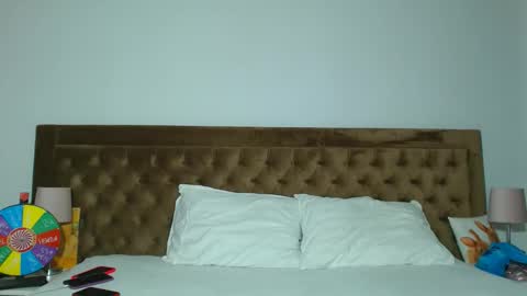 Snapshot of aylinhoney chatting on 02-08-26, 04:05 Aylin online show from 02-08-26, 04:05