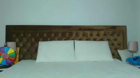 Snapshot of aylinhoney chatting on 02-18-26, 06:20 Aylin online show from 02-18-26, 06:20