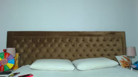 Snapshot of aylinhoney chatting on 03-15-26, 06:08 Aylin online show from 03-15-26, 06:08