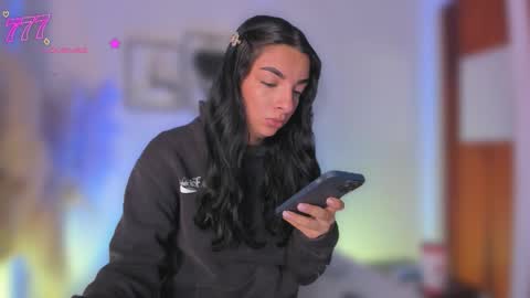 Snapshot of aylinz chatting on 03-03-26, 10:32 Alish online show from 03-03-26, 10:32